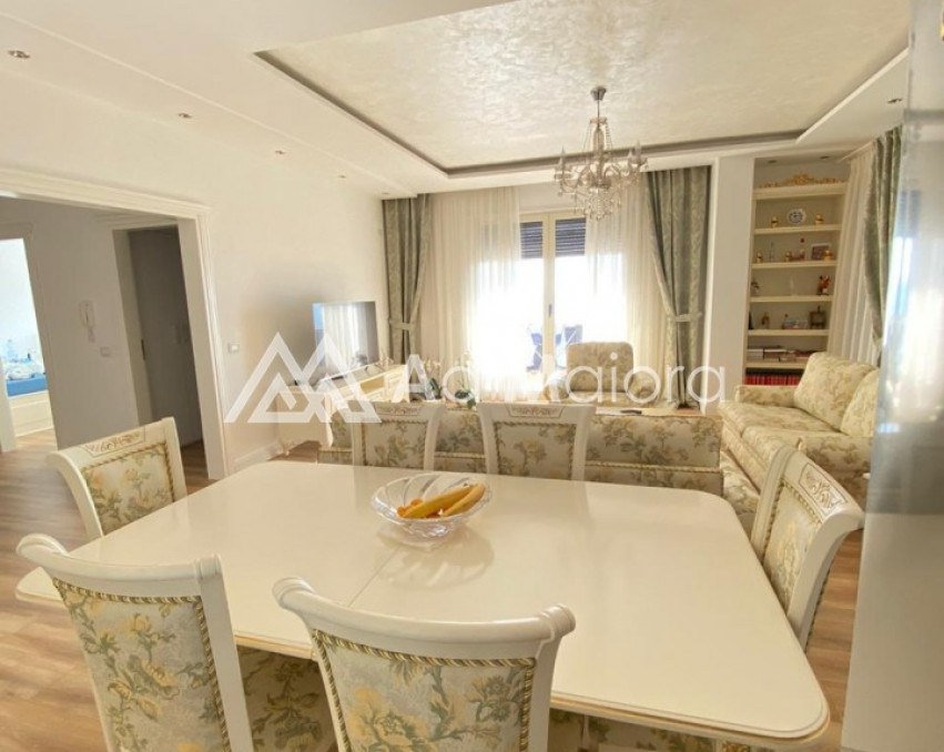 Apartament ne shitje 2+1