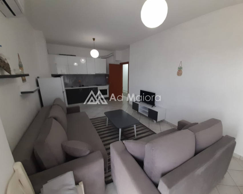 JEPET ME QIRA APARTAMENT 2+1 TE RROTA KUQE