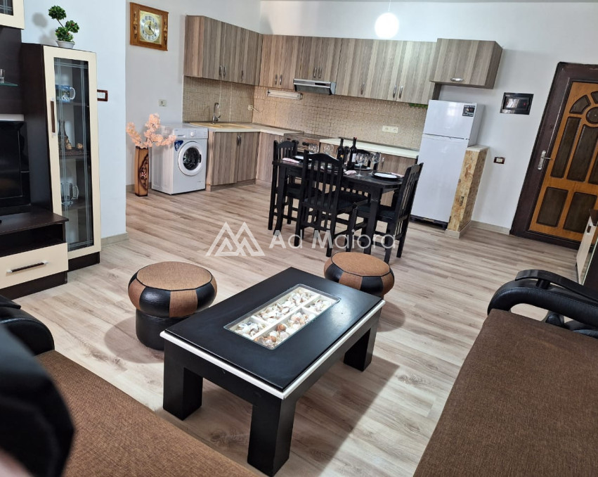 shitet apartament ne plazh te durresit