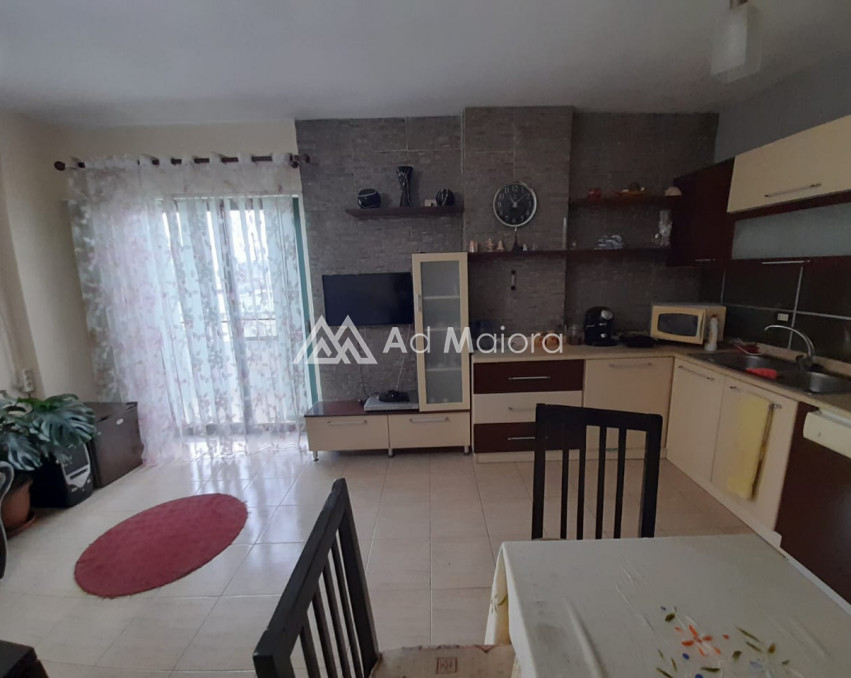 SHITET APARTAMENT 2+1+2