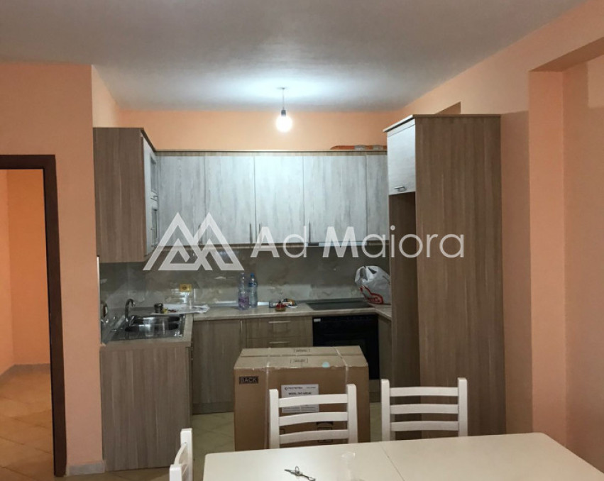 SHITET APARTAMENT 2+1+2 NE DURRES ISH-URT