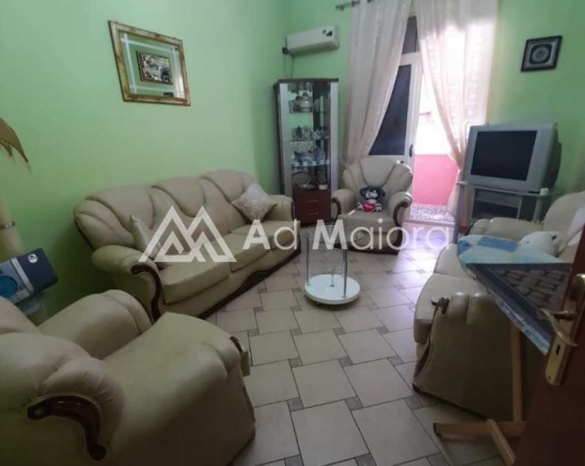 JEPET APARTAMENT ME QIRA