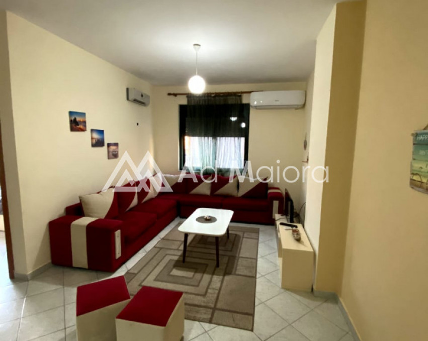 JEPET APARTAMENT ME QIRA NE PLAZH 2+1