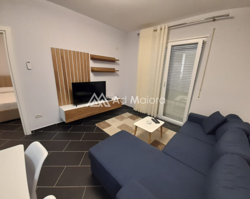 JEPET 1+1 ME QIRA NE SHKEMBIN E KAVAJES