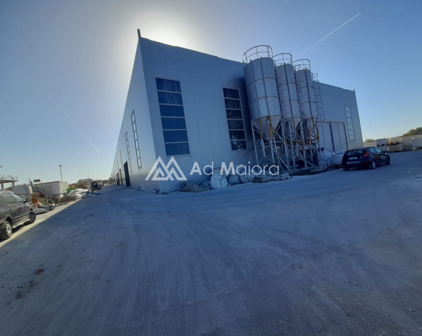 SHITET KAPANON DHE JEPET ME QIRA