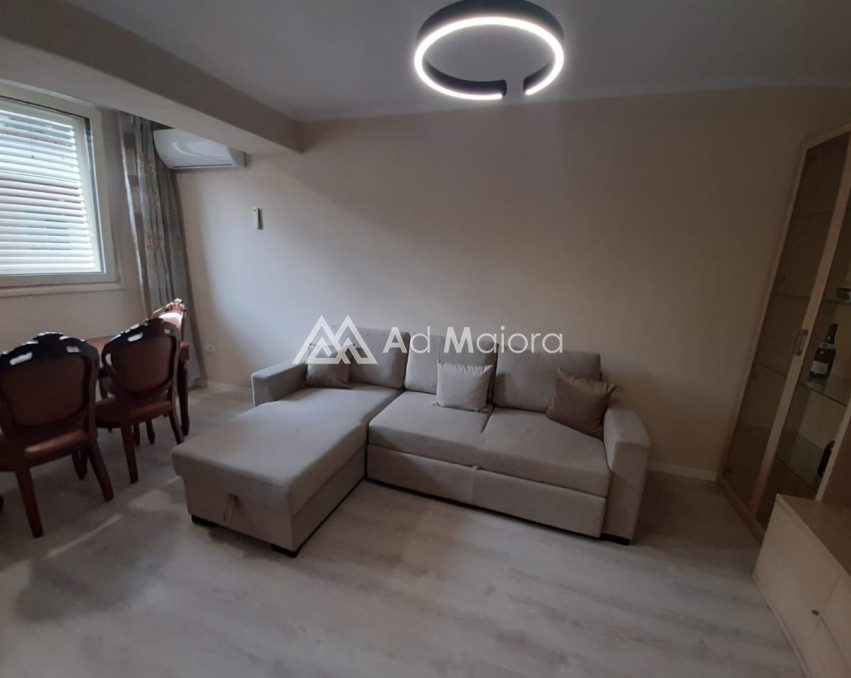 JEPET ME QIRA 1+1 NE QENDER DURRES