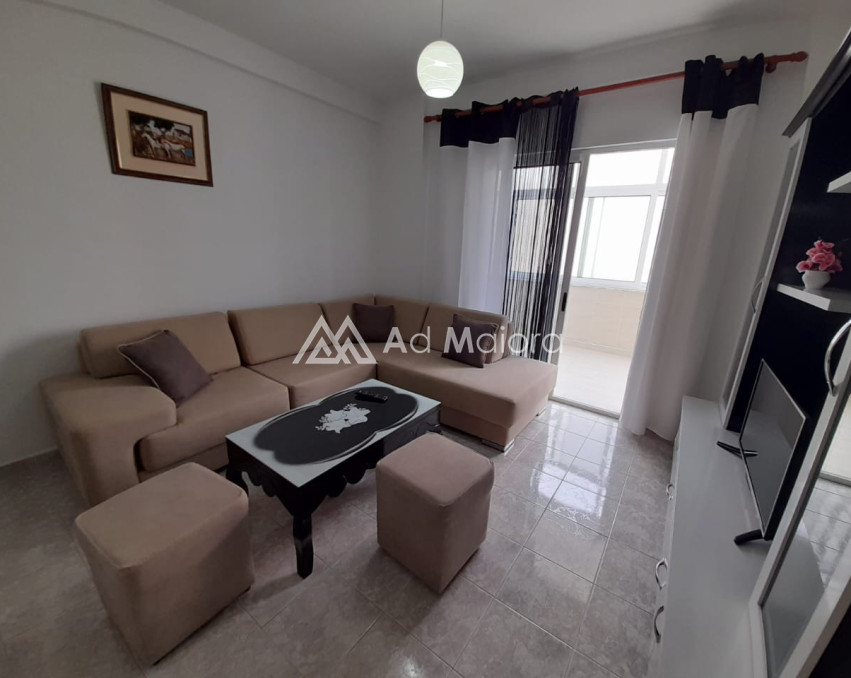 SHITET APARTAMENT NE PLAZH 77 M2