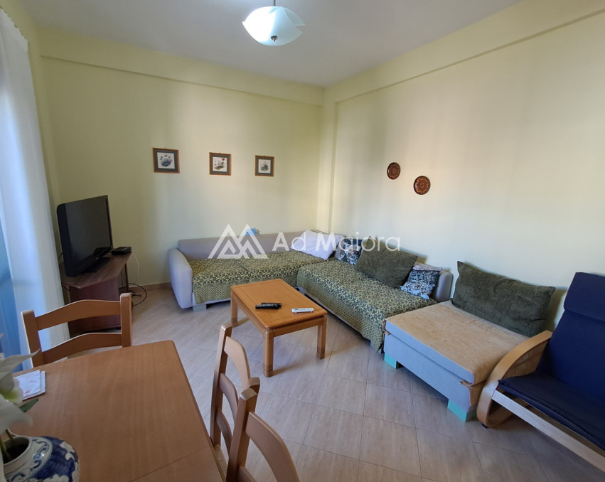 SHITET 1+1 NE GOLEM I MOBILUAR