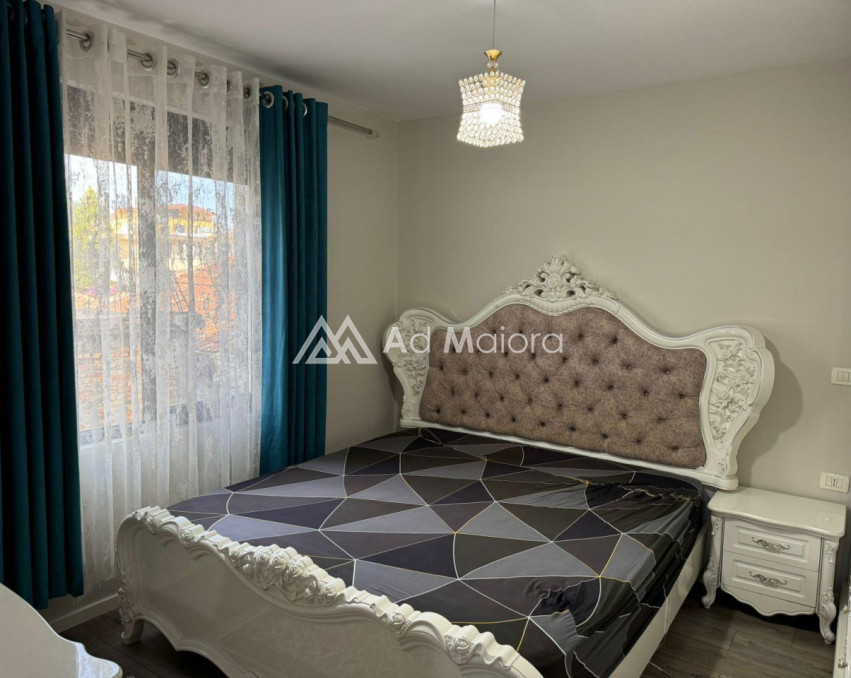 Shitet Shtëpi Private Lagjja 8 Durrës